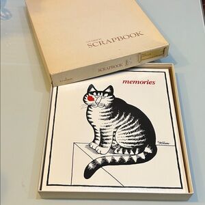 Vintage  collectible large NWOT Gliban Cat Design scrapbook   by C.R. Gibson